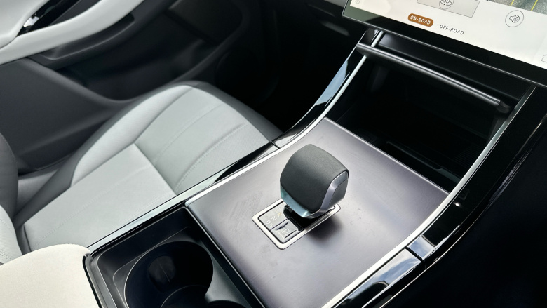 Land Rover Range Rover Evoque 2.0 D200 Dynamic SE 5dr Auto Diesel Hatchback